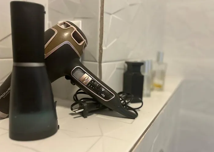 Art One * Bucureşti